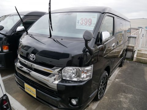 新車ハイエースV　ワイド　ダークプライム2　4WD